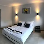 - Zator Energylandia Wadowice 게스트하우스 3*